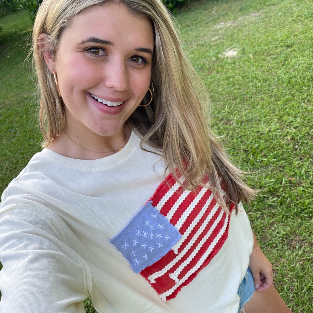 New American flag tshirt - fits true to size